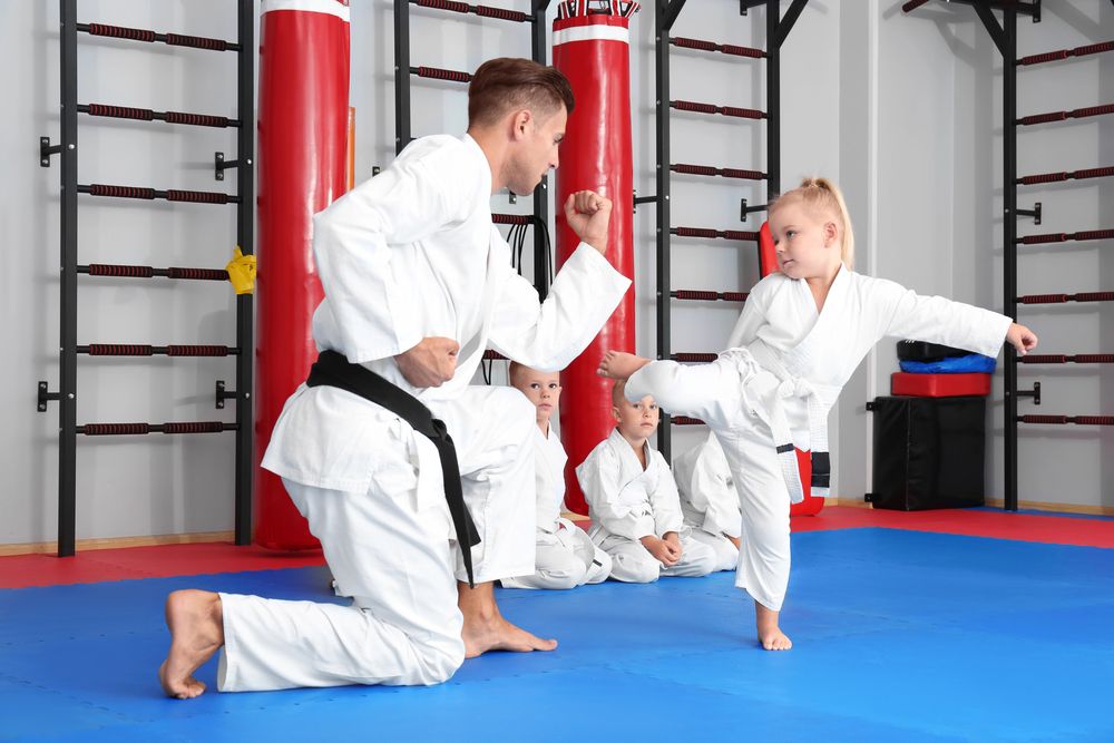 Valores fundamentales a través del karate para niños