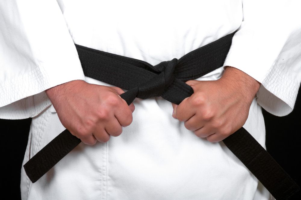 El camino hacia el cinturón negro: consejos para avanzar en karate