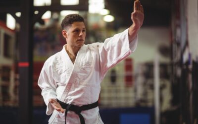 Cómo fortalecer tu cuerpo para practicar karate de forma eficiente